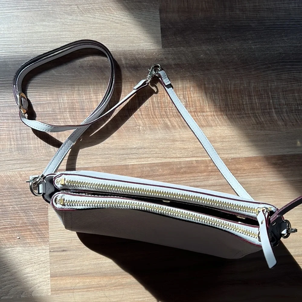 Lo & Sons The Pearl Light Grey Crossbody Bag - Picture 2 of 8